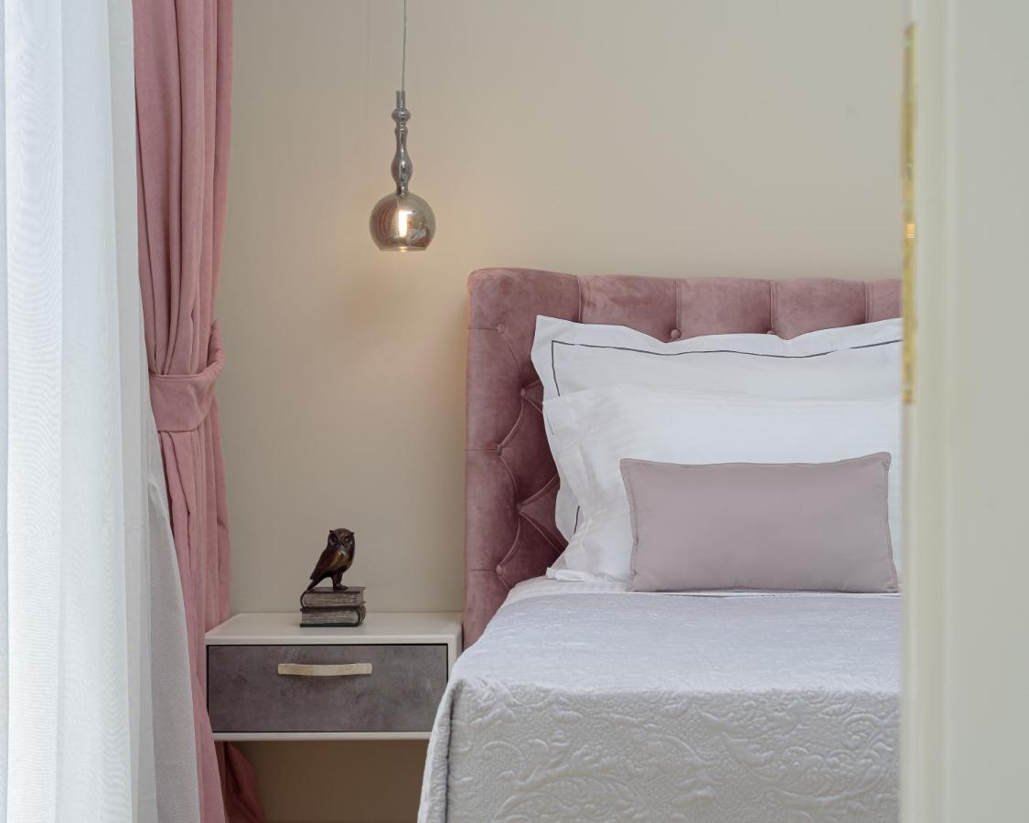 Thiramenous Residence Athena Bagian luar foto