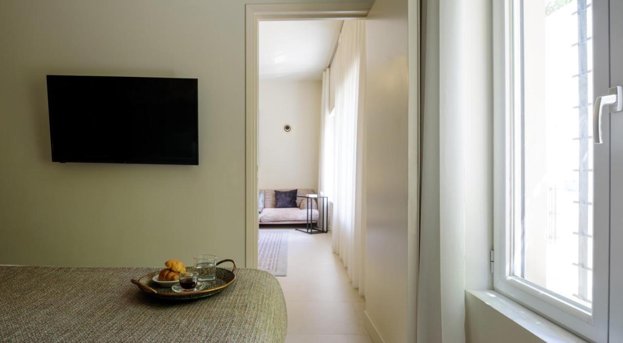 Thiramenous Residence Athena Bagian luar foto