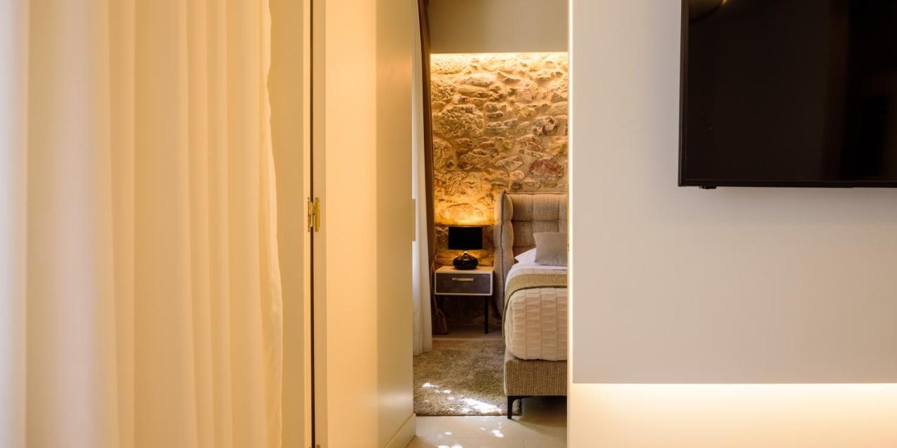 Thiramenous Residence Athena Bagian luar foto