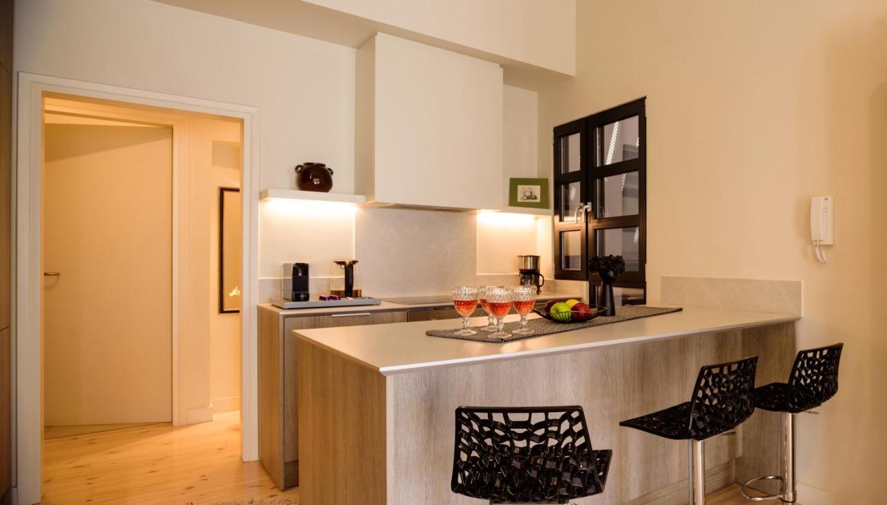 Thiramenous Residence Athena Bagian luar foto